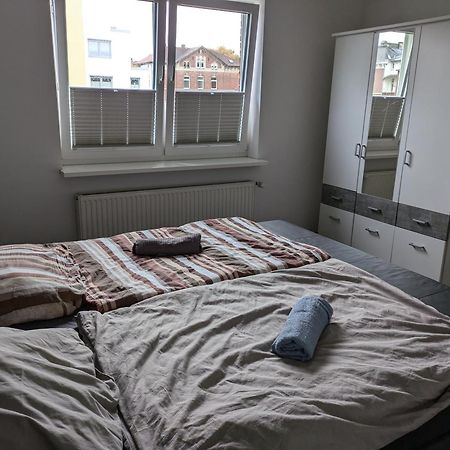 Schoene Einfache Ferienwohnung Zwischen Stadt Und Meer Wilhelmshaven Exterior photo
