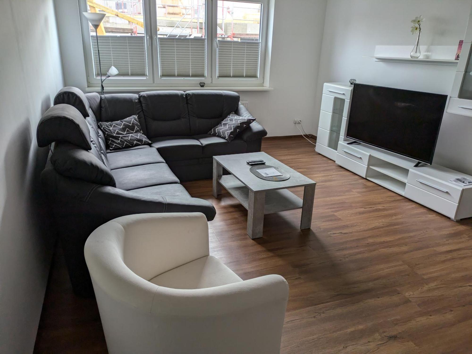 Schoene Einfache Ferienwohnung Zwischen Stadt Und Meer Wilhelmshaven Exterior photo