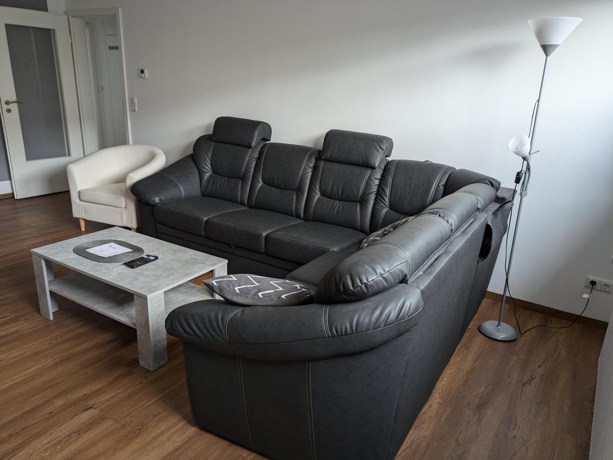 Schoene Einfache Ferienwohnung Zwischen Stadt Und Meer Wilhelmshaven Exterior photo